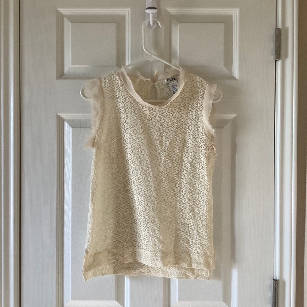 Sleeveless dress top